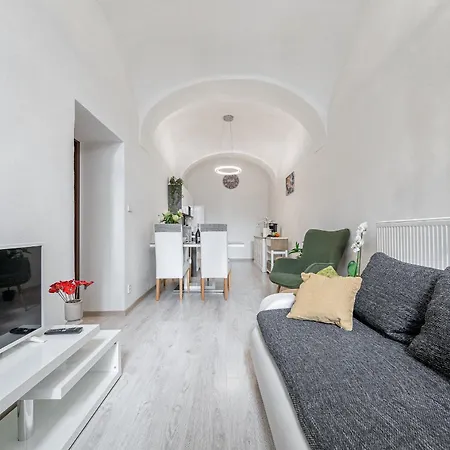 Apartment Valentina 3 Hlavna Centrum