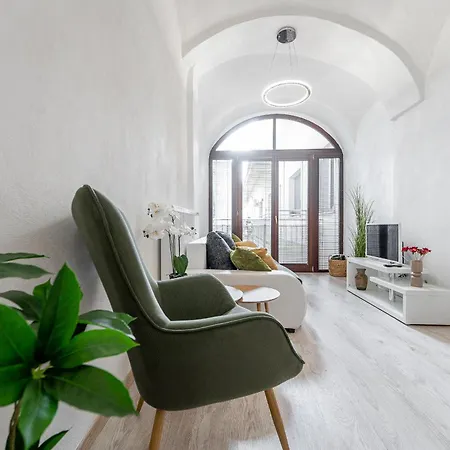 Valentina 3 Hlavna Centrum Διαμέρισμα *
